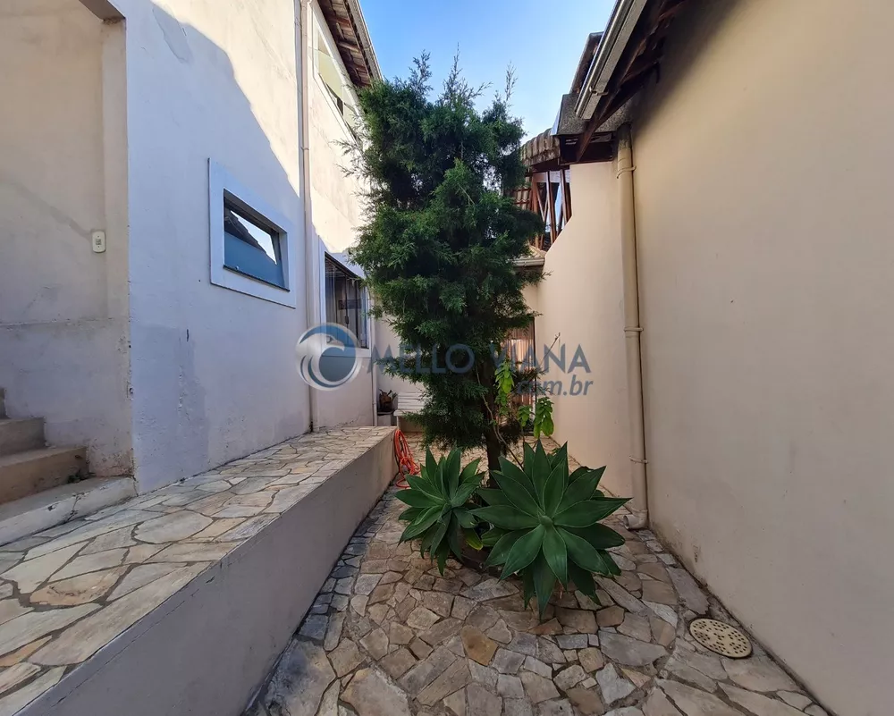 Casa à venda com 3 quartos, 750m² - Foto 10