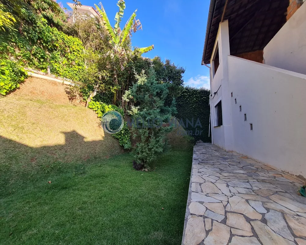 Casa à venda com 3 quartos, 750m² - Foto 8