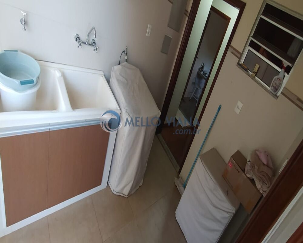 Casa à venda com 4 quartos, 720m² - Foto 4