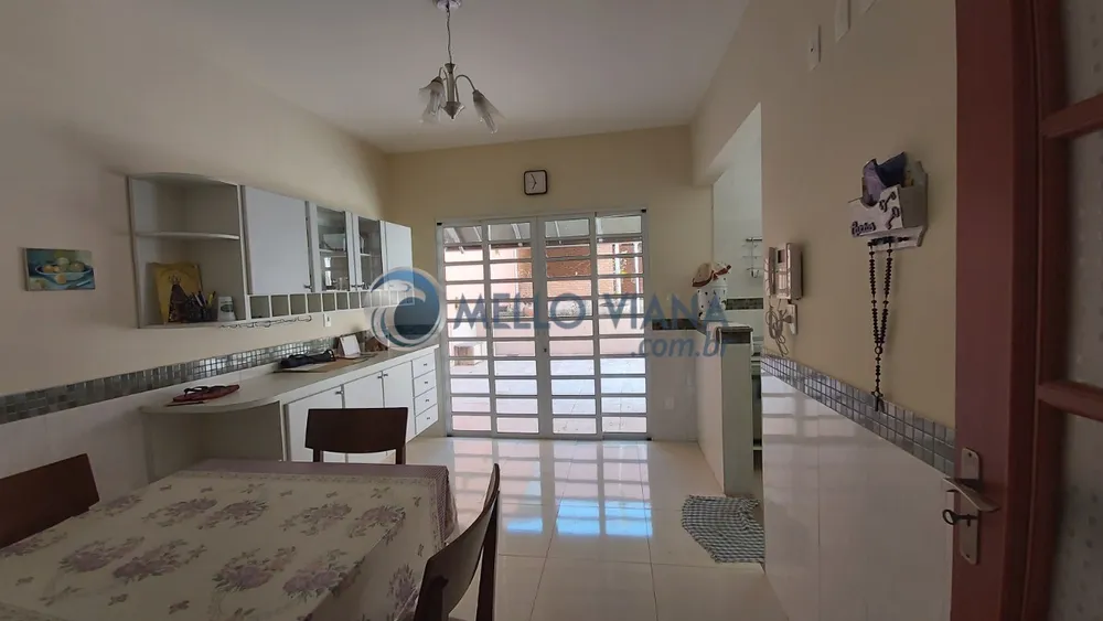 Casa, 3 quartos, 205 m² - Foto 3