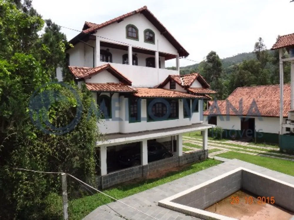 Sítio, 6 quartos, 10000 m² - Foto 1