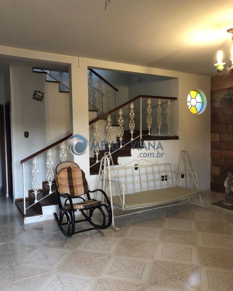 Casa, 3 quartos, 250 m² - Foto 1