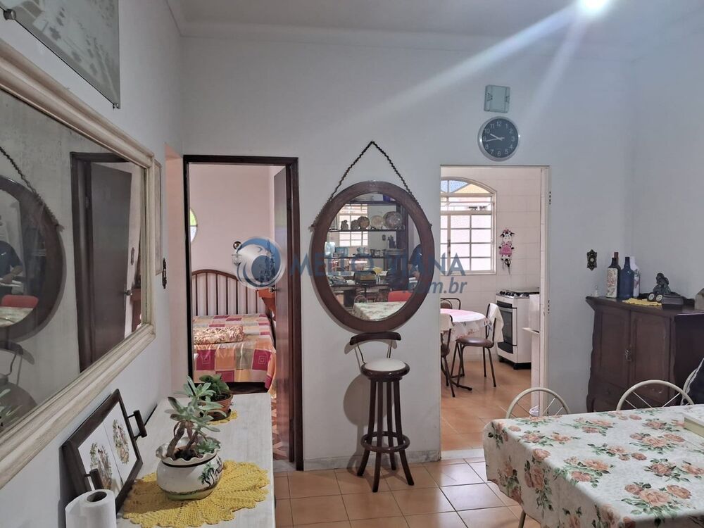 Casa à venda com 3 quartos, 500m² - Foto 4