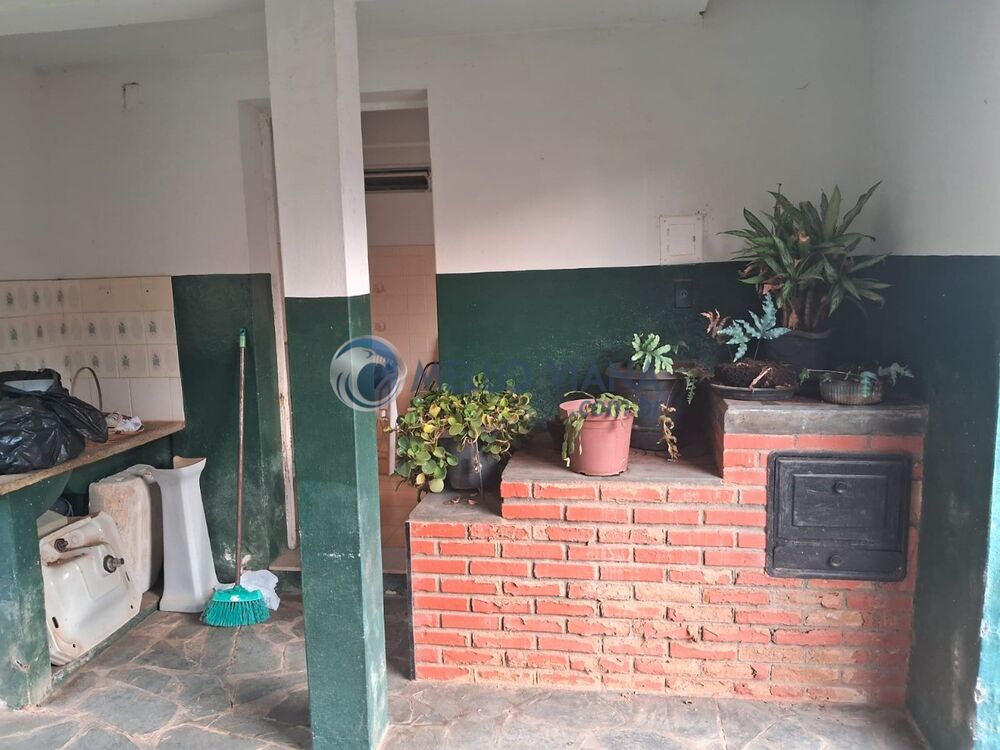 Casa à venda com 3 quartos, 500m² - Foto 16