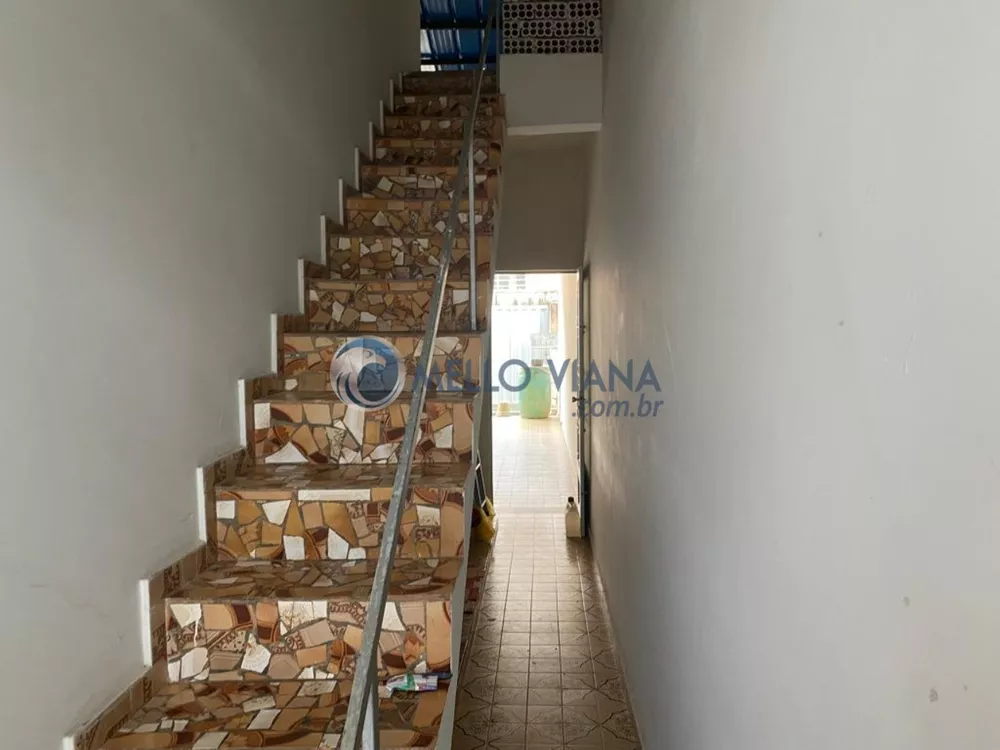 Sobrado à venda com 3 quartos, 426m² - Foto 2