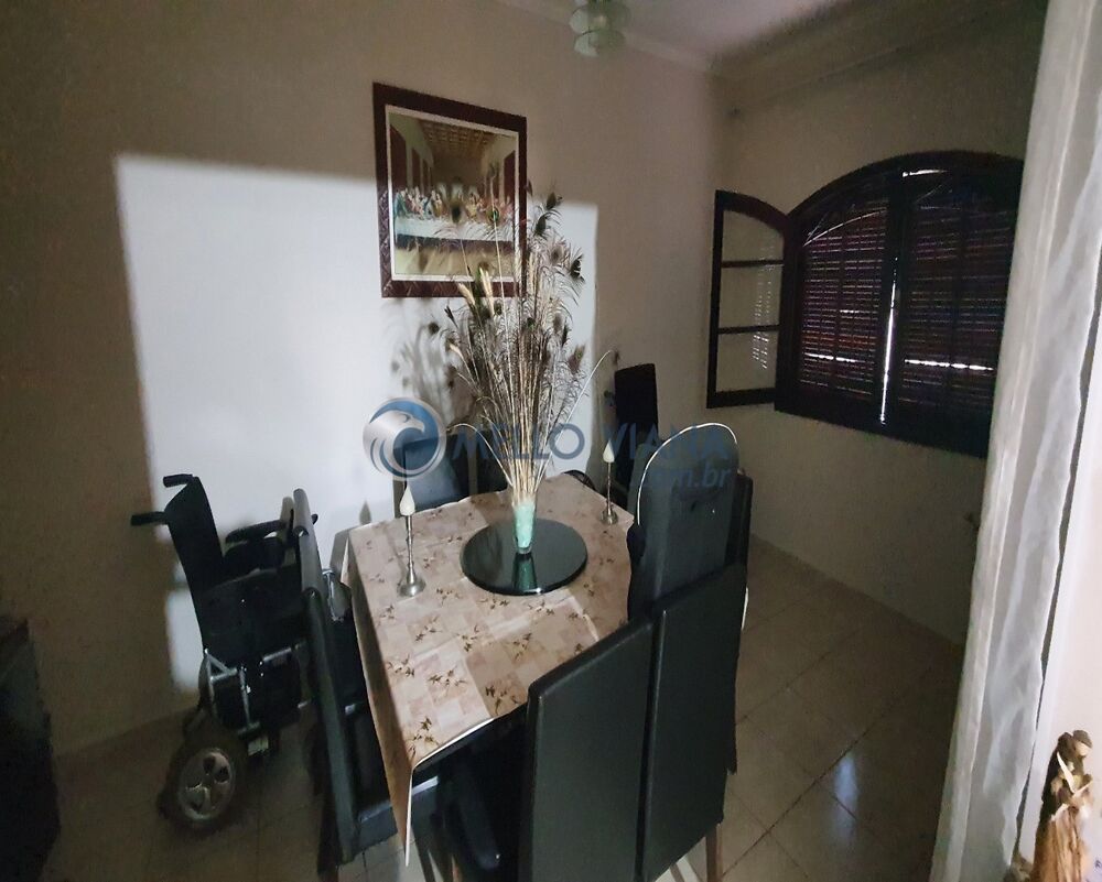 Casa, 3 quartos, 166 m² - Foto 3