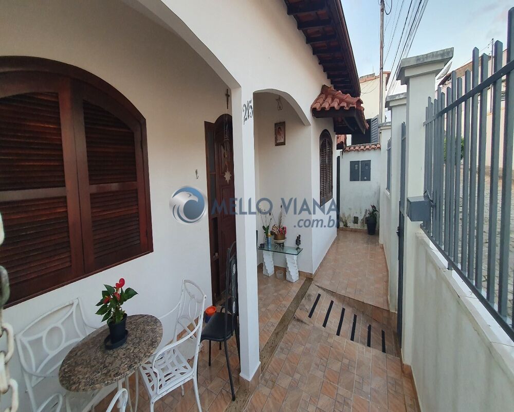 Casa, 3 quartos, 166 m² - Foto 1