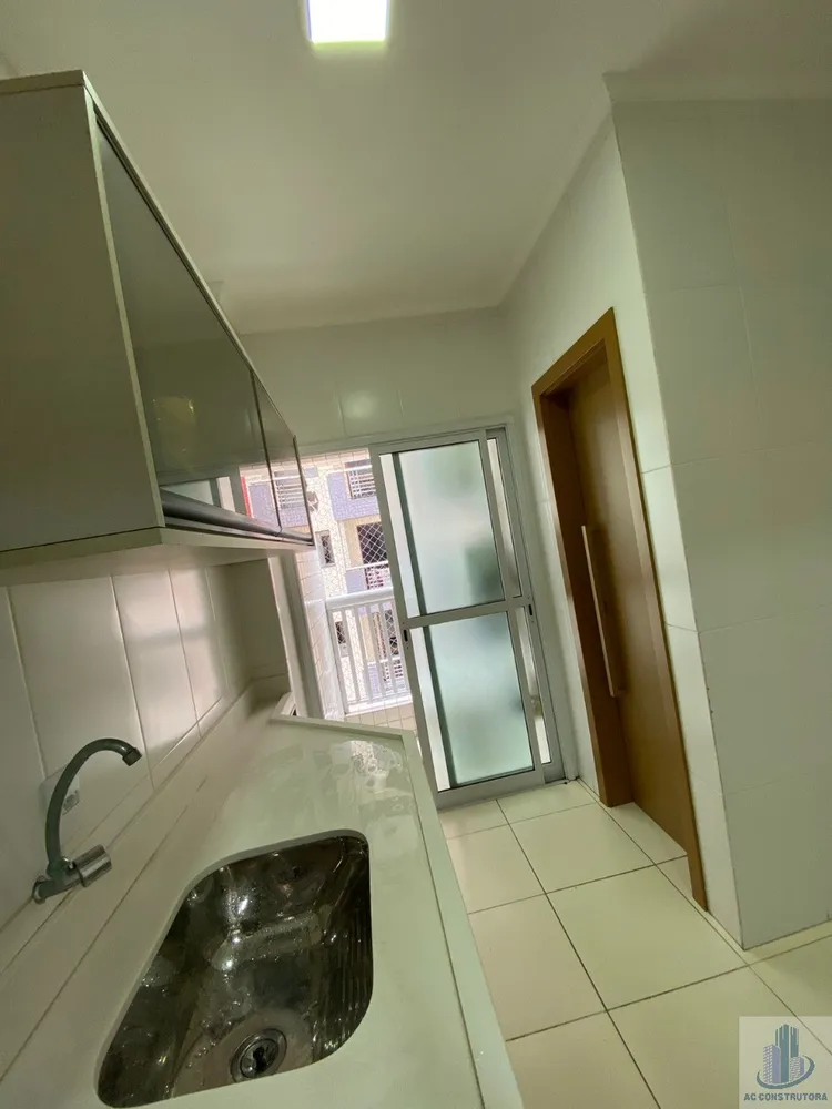 Apartamento, 4 quartos, 233 m² - Foto 2