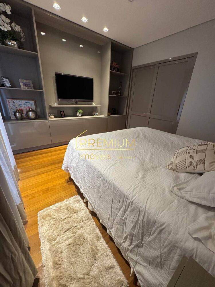 Casa à venda com 4 quartos, 511m² - Foto 1