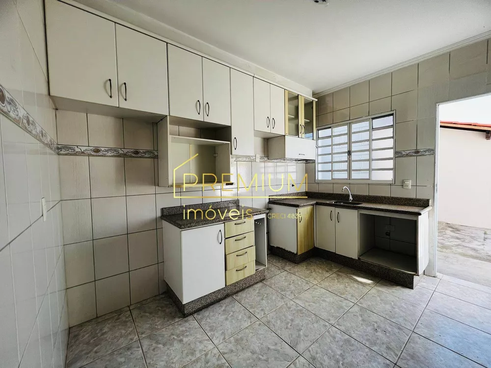 Casa à venda e aluguel com 2 quartos, 160m² - Foto 4