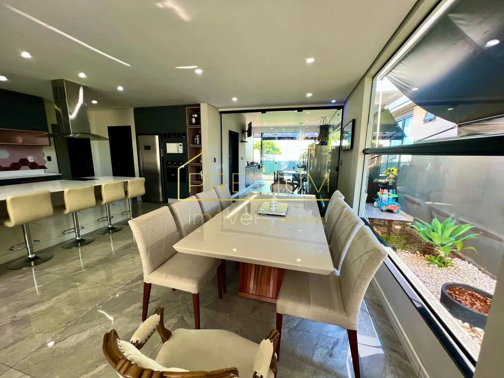 Casa, 3 quartos, 229 m² - Foto 6