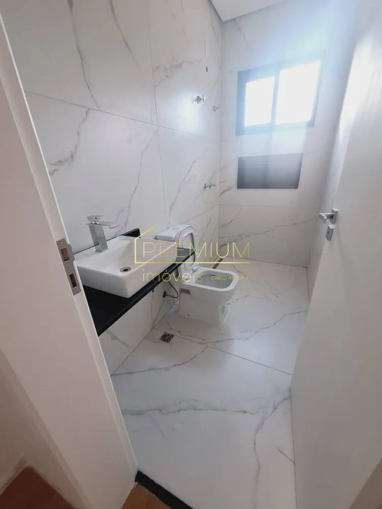 Casa, 4 quartos, 204 m² - Foto 1