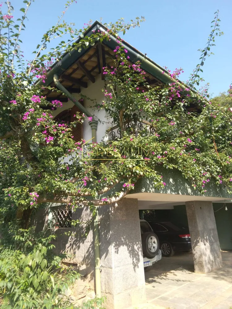 Casa, 12 quartos, 20000 m² - Foto 1