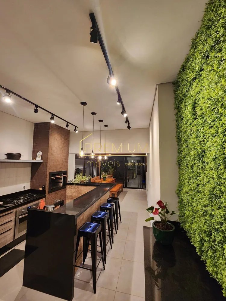Casa, 3 quartos, 230 m² - Foto 1