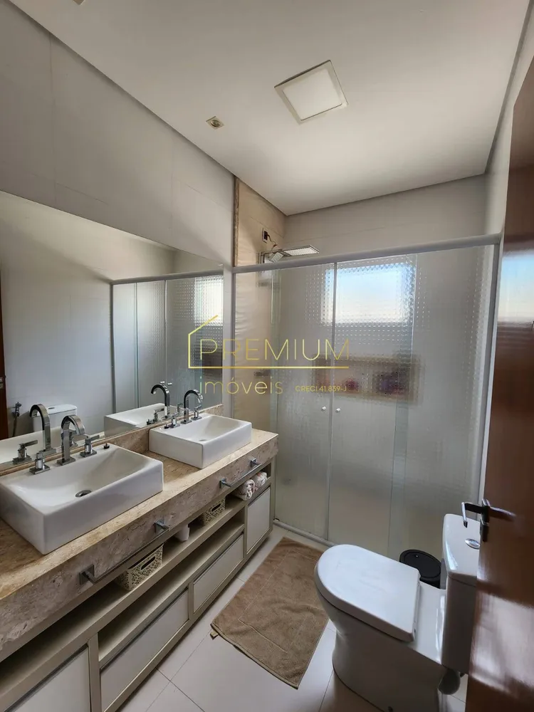Casa, 3 quartos, 230 m² - Foto 12