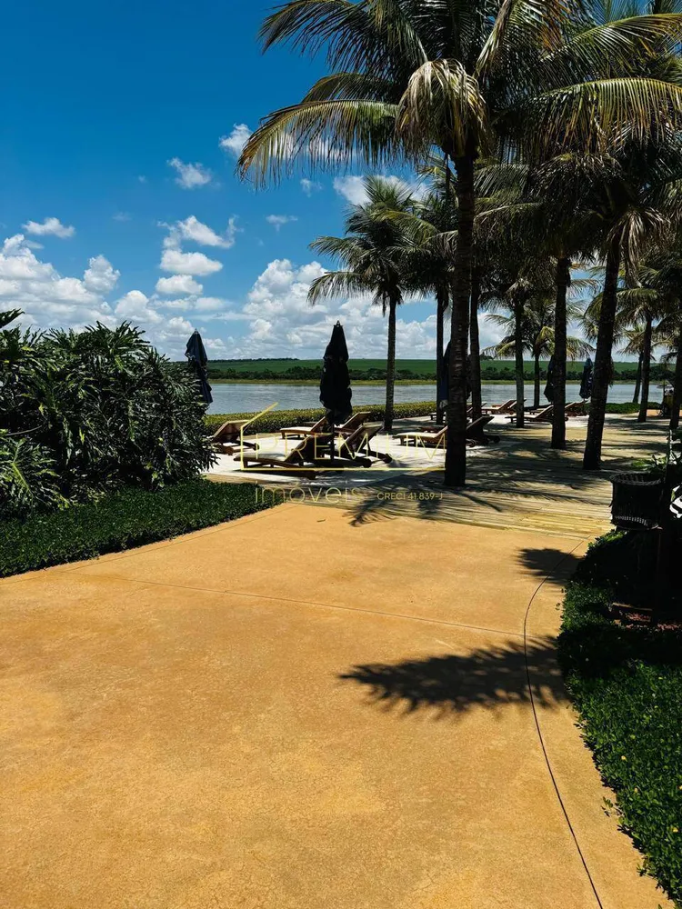 Casa, 4 quartos, 240 m² - Foto 10