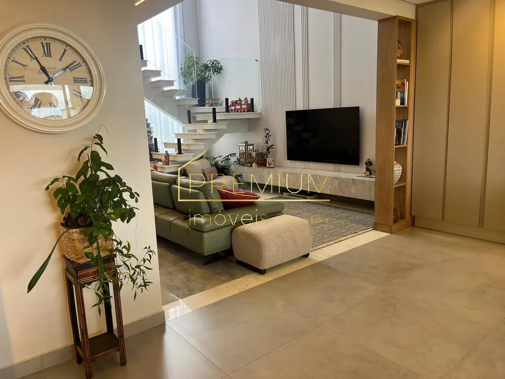 Casa, 3 quartos, 250 m² - Foto 2