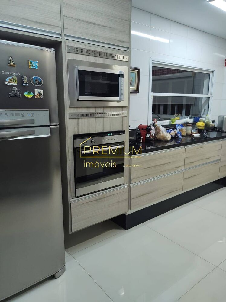 Casa, 3 quartos, 424 m² - Foto 3