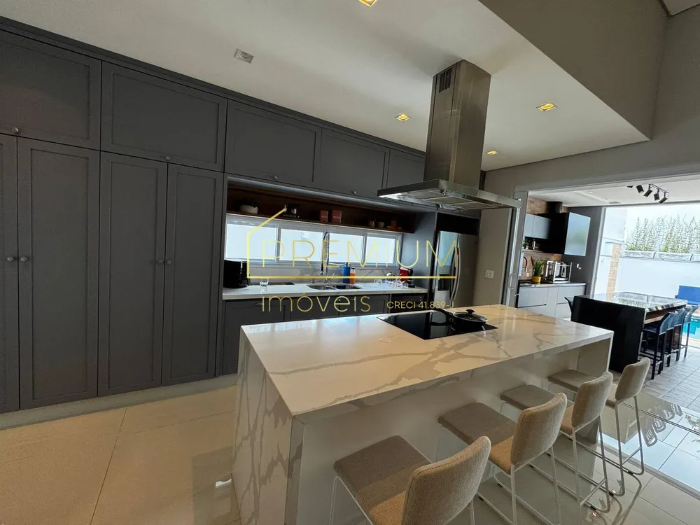 Casa, 3 quartos, 277 m² - Foto 15