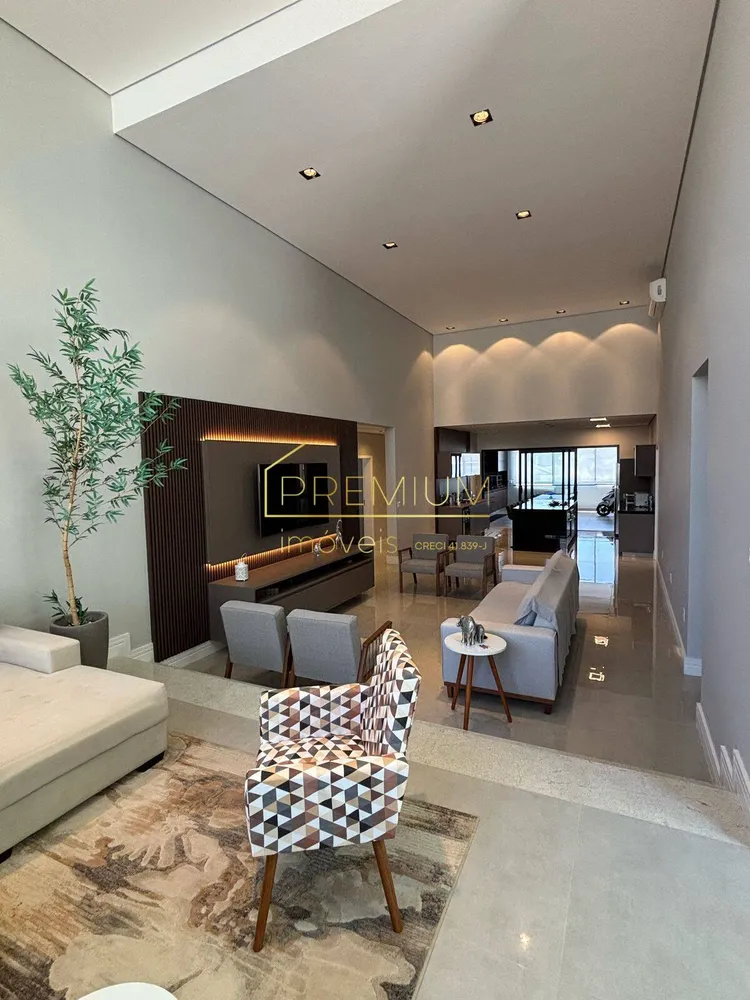 Casa, 3 quartos, 298 m² - Foto 4