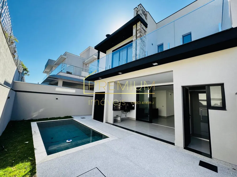 Casa, 3 quartos, 198 m² - Foto 1