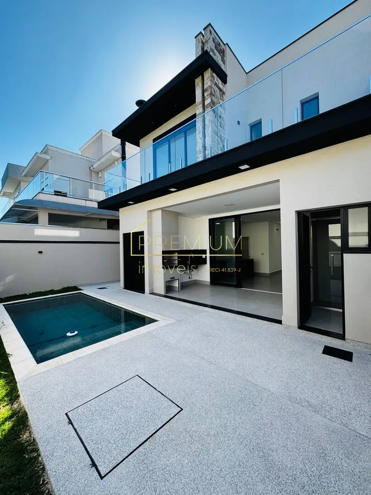 Casa, 3 quartos, 198 m² - Foto 2