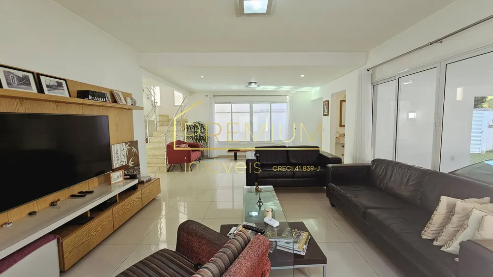 Casa, 3 quartos, 270 m² - Foto 8