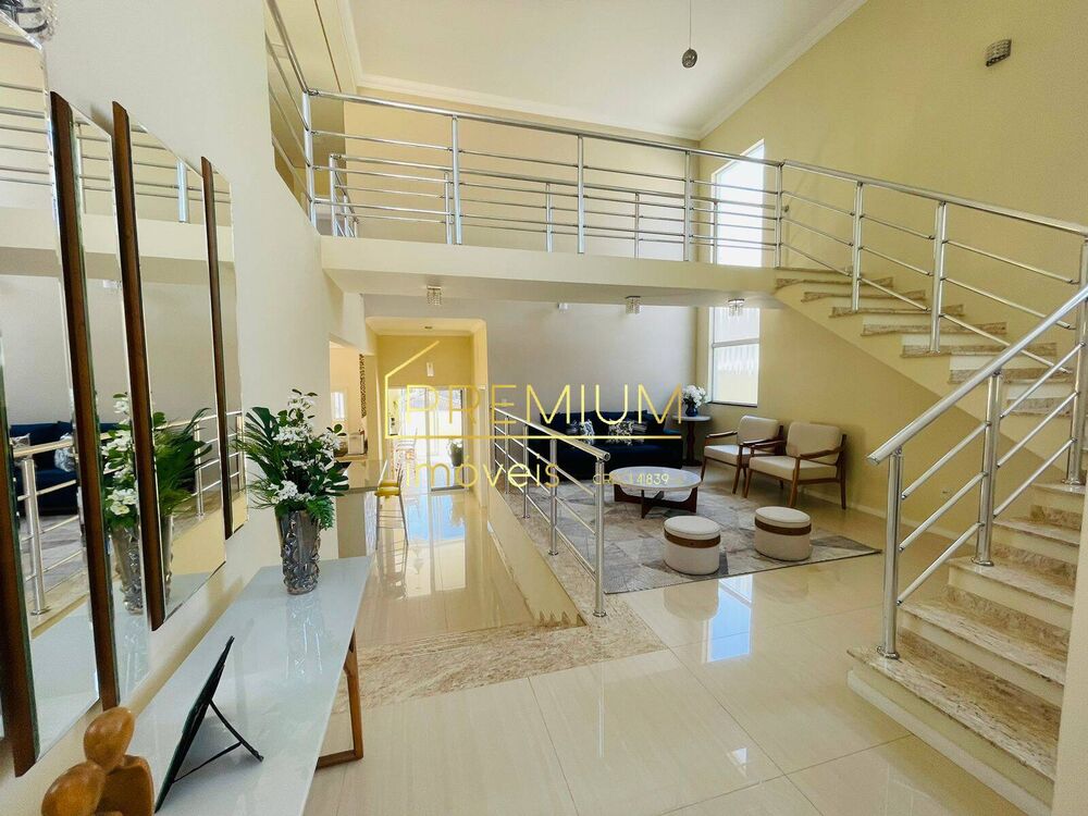 Casa, 4 quartos, 280 m² - Foto 1