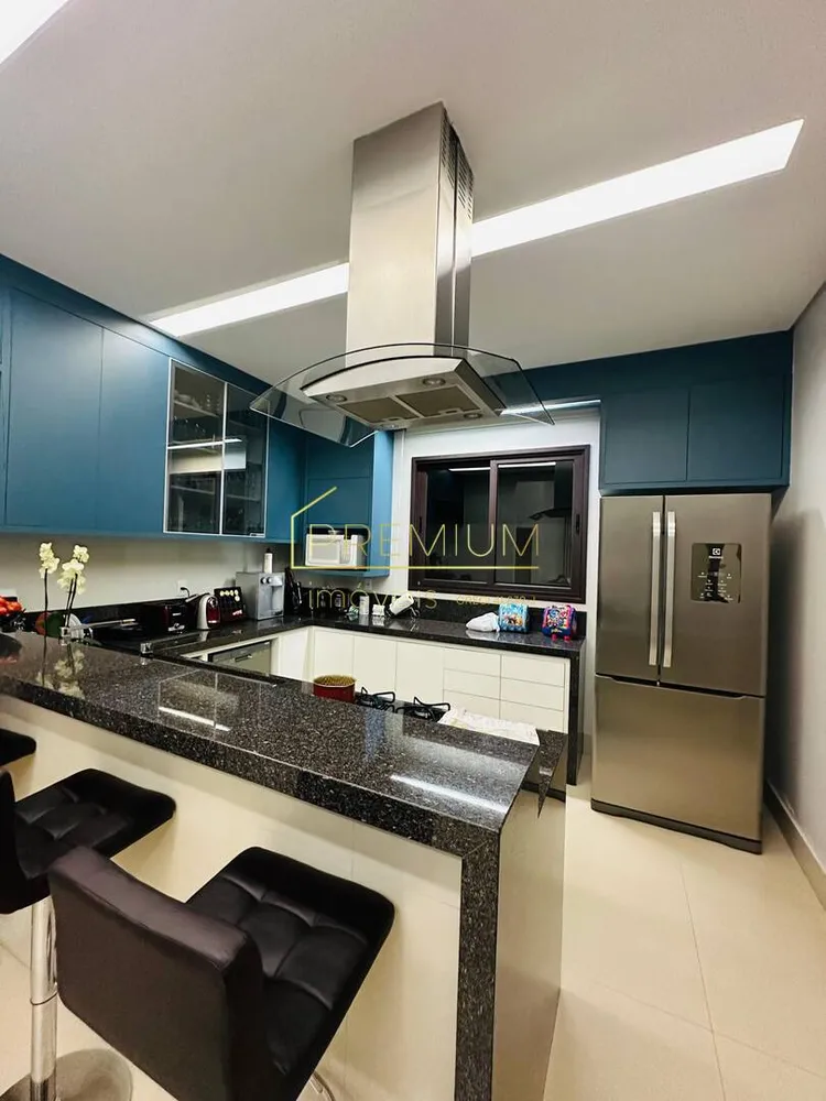 Casa, 4 quartos, 318 m² - Foto 9