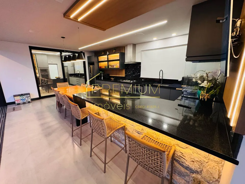 Casa, 3 quartos, 338 m² - Foto 5