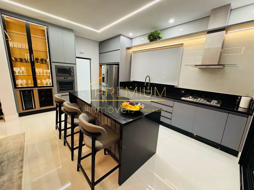 Casa, 3 quartos, 338 m² - Foto 2