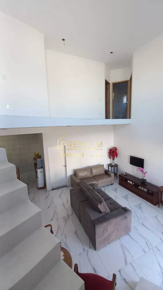 Casa à venda com 3 quartos, 250m² - Foto 3