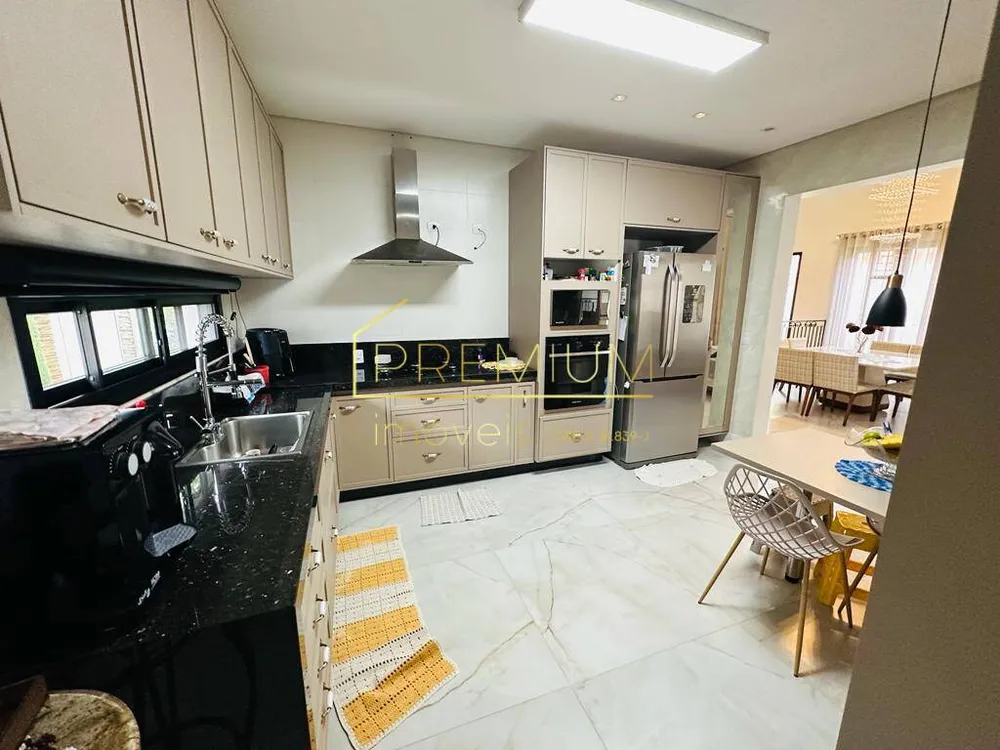 Casa, 4 quartos, 351 m² - Foto 1