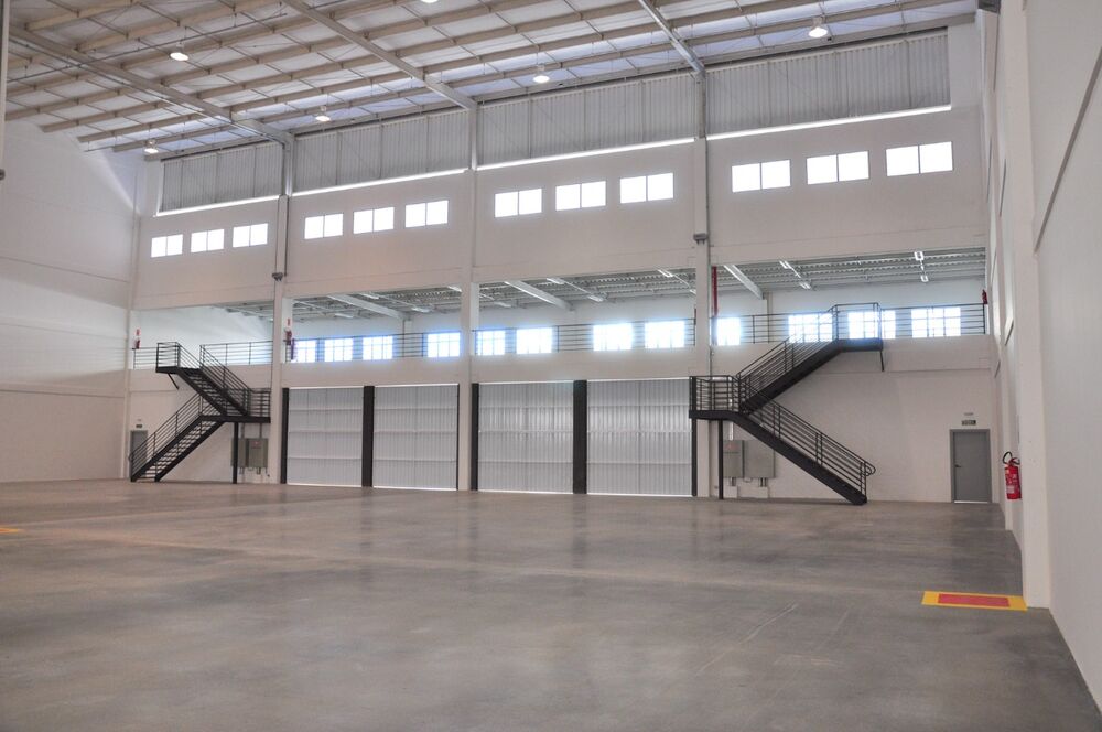 Depósito-Galpão, 1745 m² - Foto 1