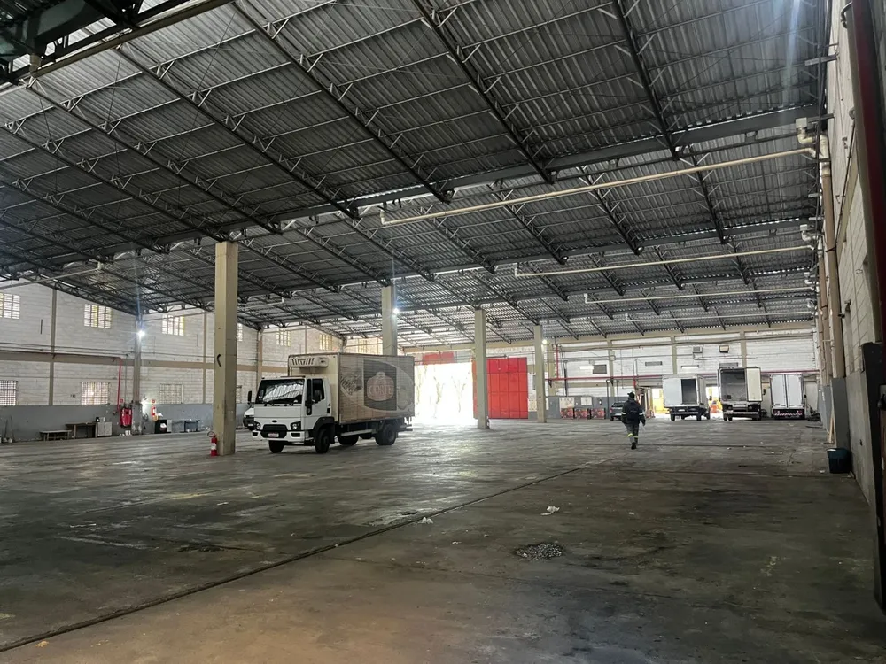 Depósito-Galpão, 2275 m² - Foto 1