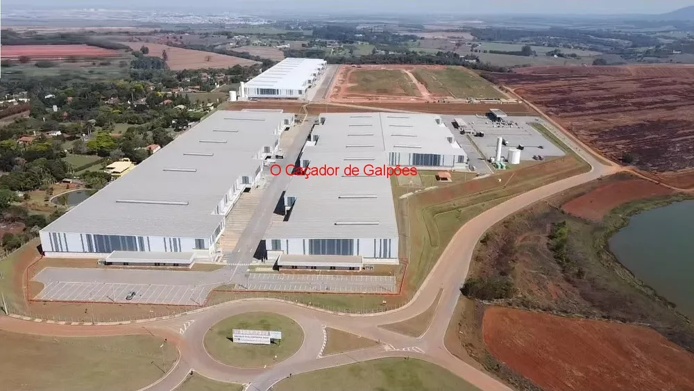 Depósito-Galpão-Armazém para alugar, 2738m² - Foto 1