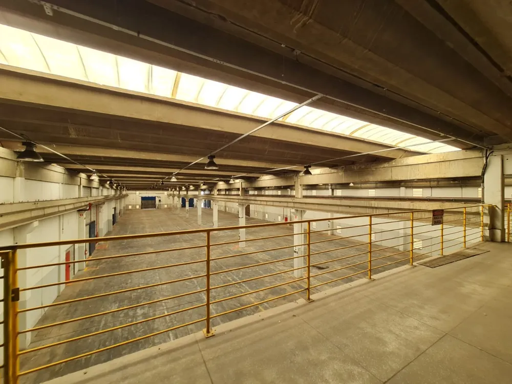 Depósito-Galpão, 3000 m² - Foto 1