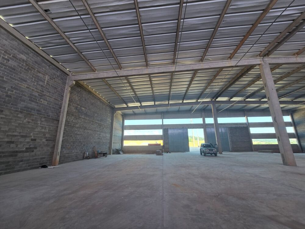 Depósito-Galpão, 1200 m² - Foto 1