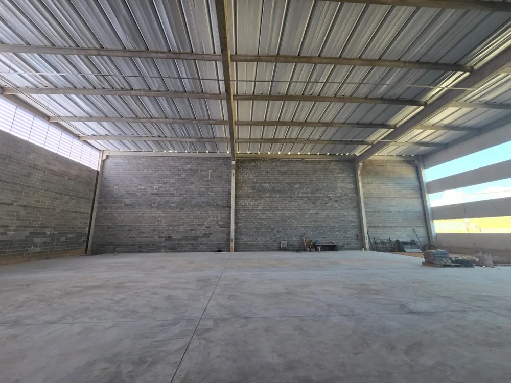 Depósito-Galpão, 1200 m² - Foto 1