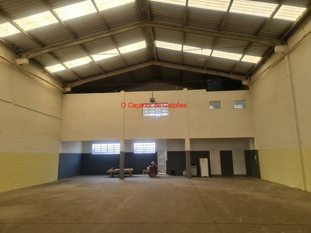Depósito-Galpão, 675 m² - Foto 1