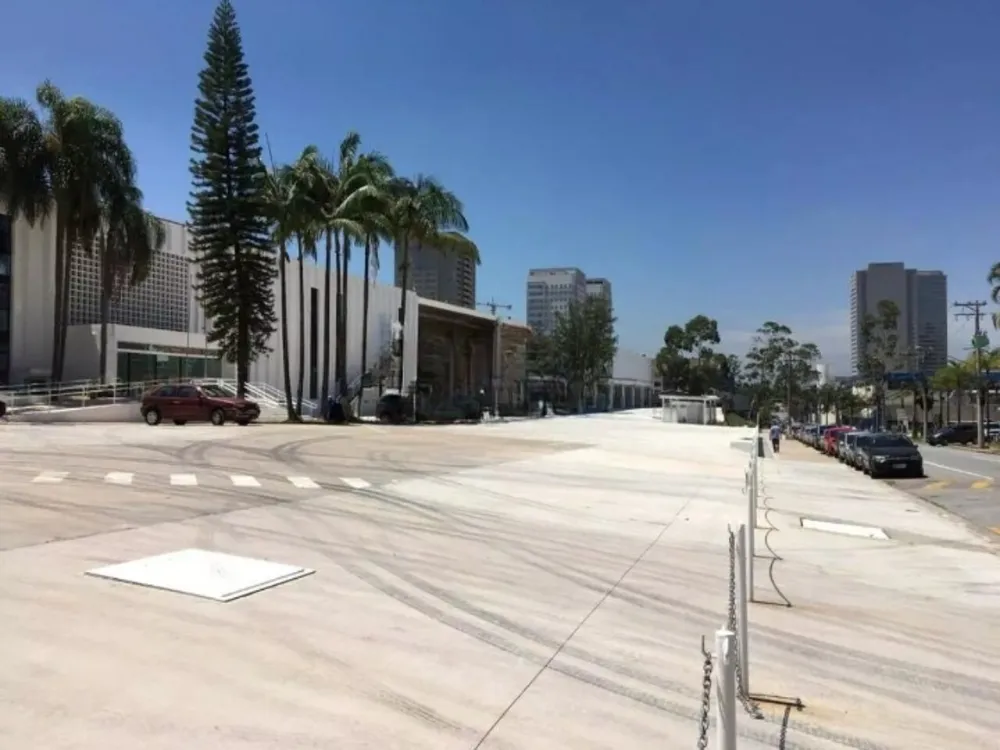Depósito-Galpão, 45000 m² - Foto 11