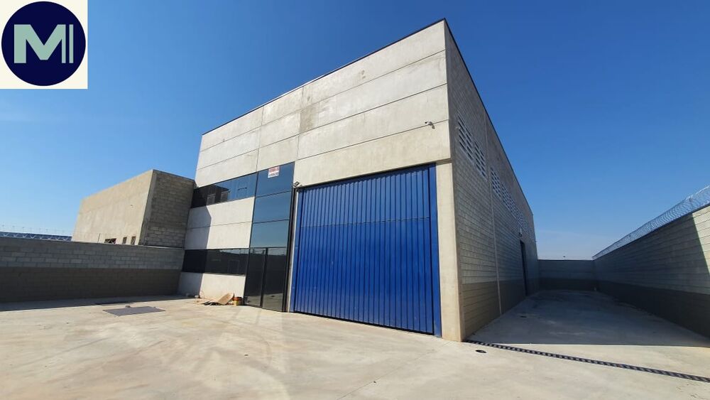 Depósito-Galpão, 674 m² - Foto 1