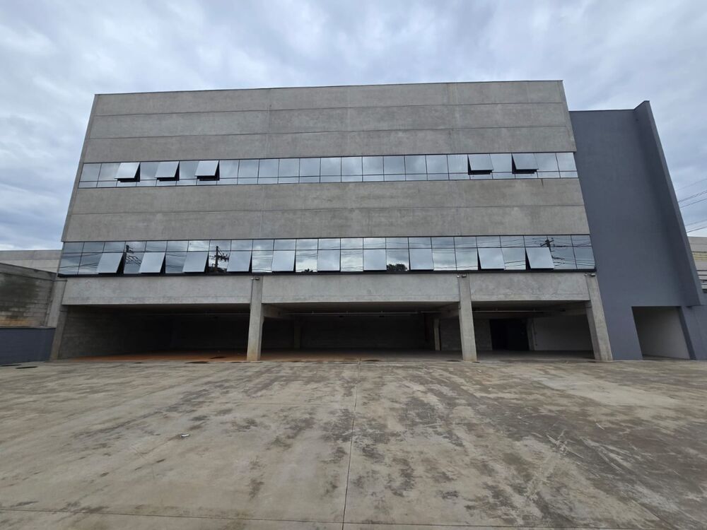 Depósito-Galpão, 2104 m² - Foto 1