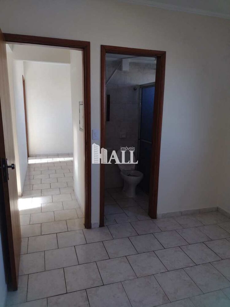 Apartamento à venda com 2 quartos, 68m² - Foto 3