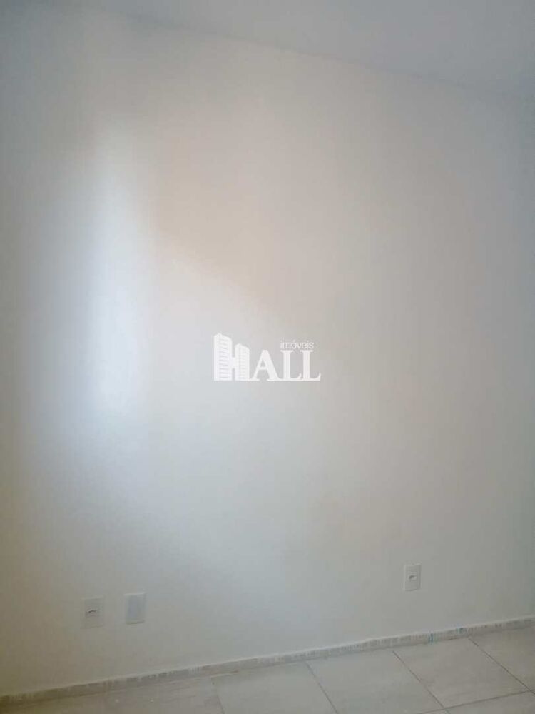 Apartamento à venda com 2 quartos, 45m² - Foto 2