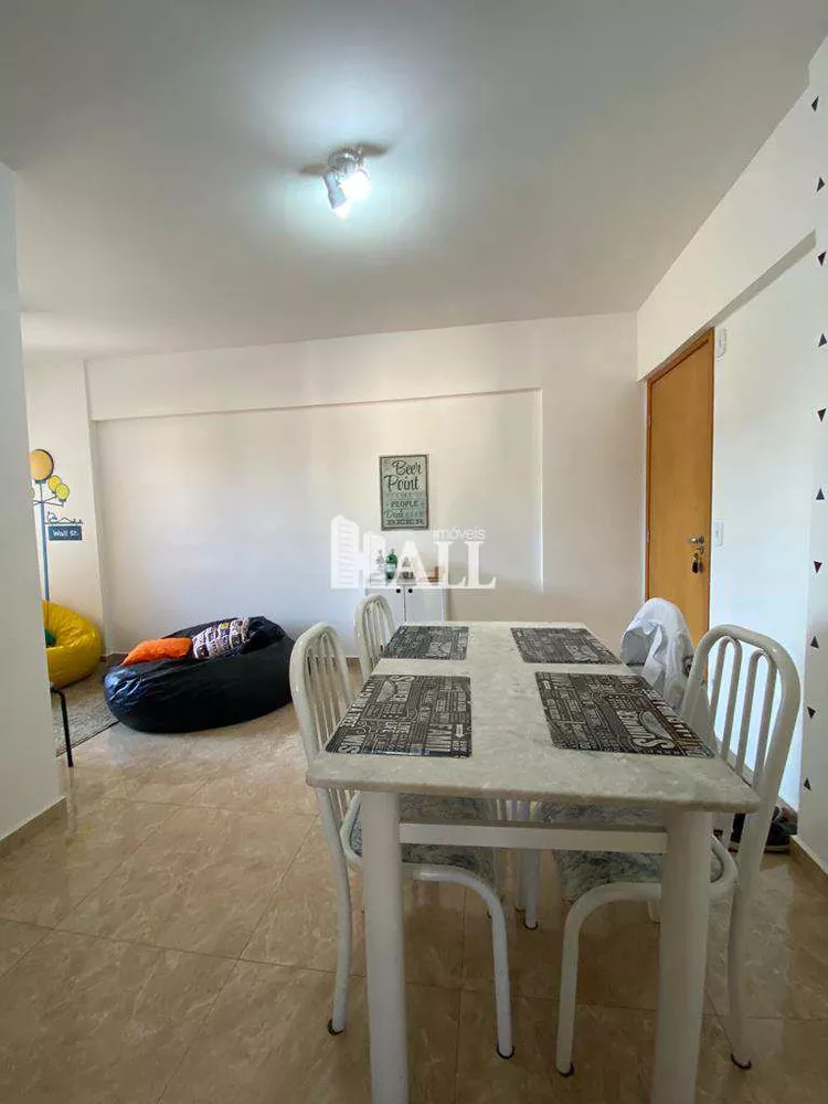 Apartamento à venda com 2 quartos, 60m² - Foto 1