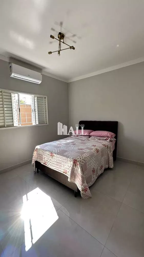 Casa à venda com 2 quartos, 180m² - Foto 3