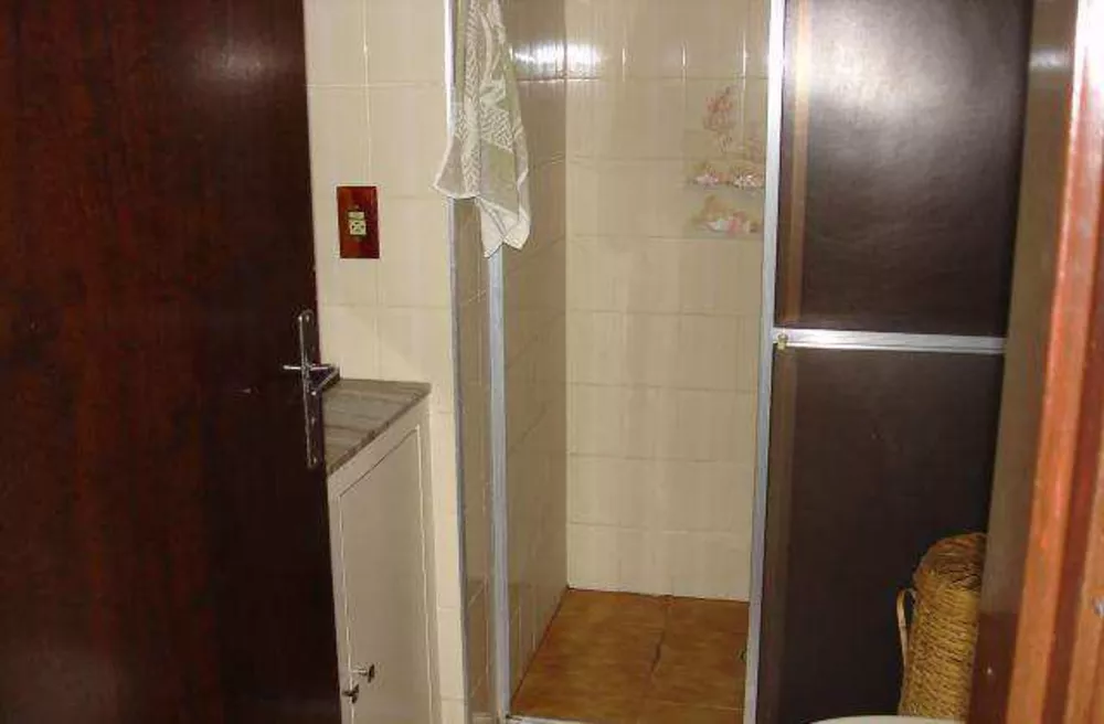 Apartamento à venda com 3 quartos, 100m² - Foto 2