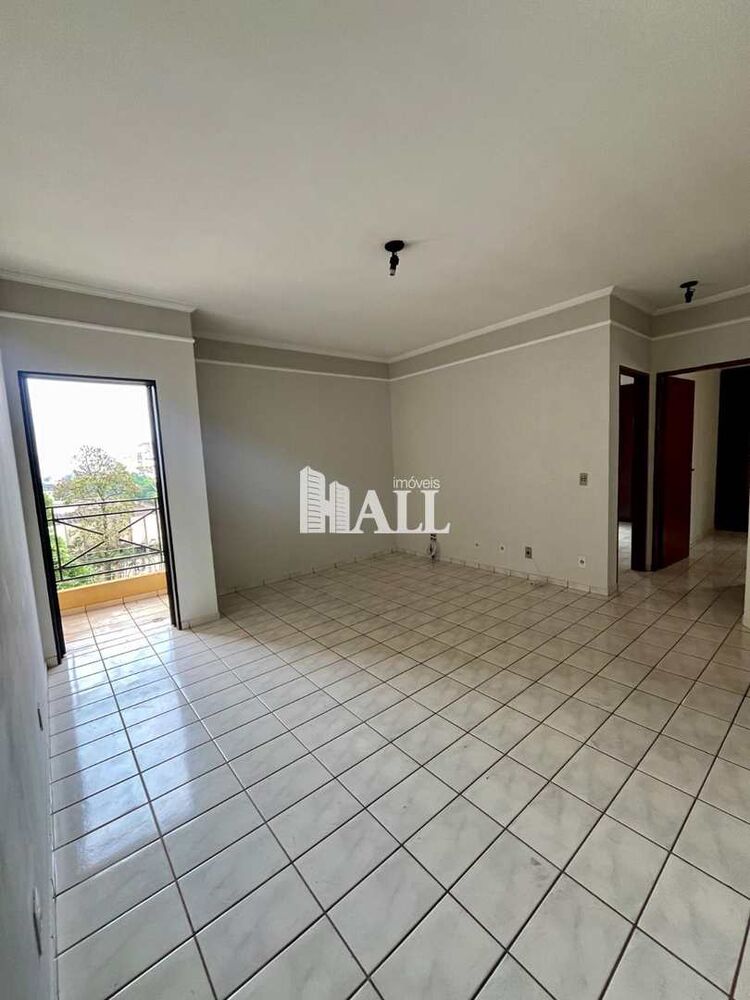 Apartamento à venda com 2 quartos, 69m² - Foto 1
