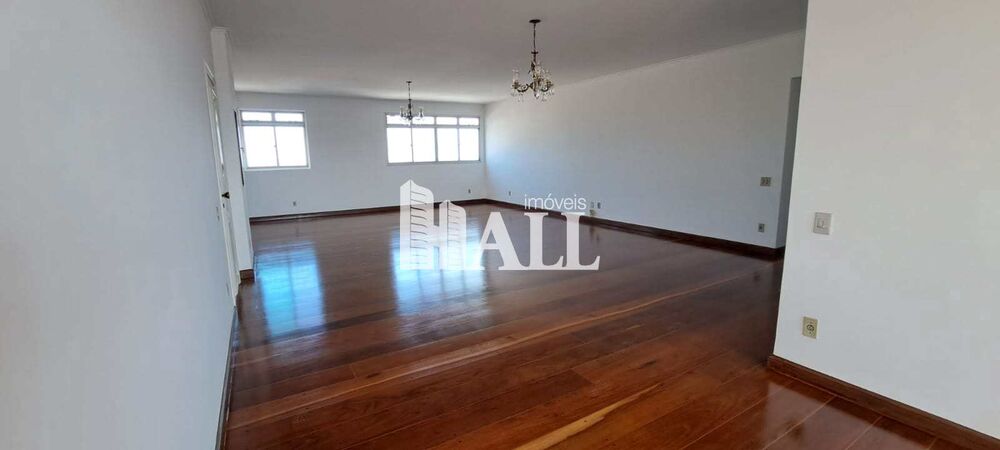 Apartamento à venda com 4 quartos, 200m² - Foto 4